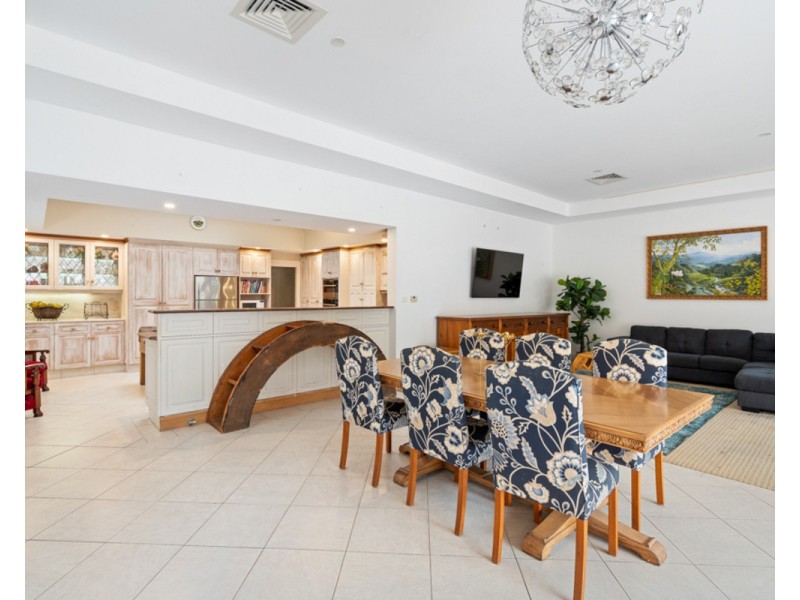 187 Oak Road, Matcham NSW 2250