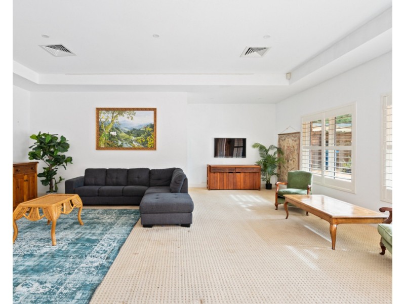 187 Oak Road, Matcham NSW 2250