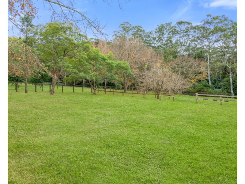 187 Oak Road, Matcham NSW 2250