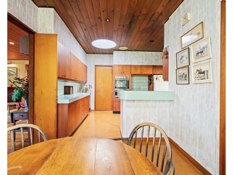 5 Collingwood Drive, Matcham NSW 2250