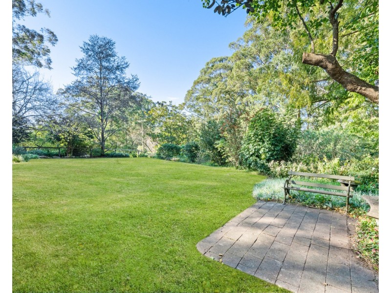 5 Collingwood Drive, Matcham NSW 2250