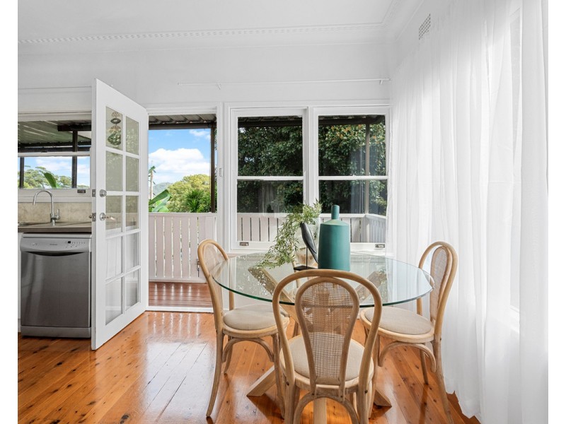 22 Orange Parade, Wyoming NSW 2250