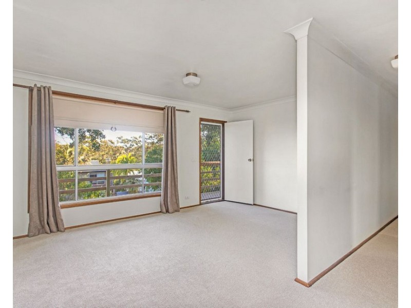 19 Dillon Road, Wamberal NSW 2260