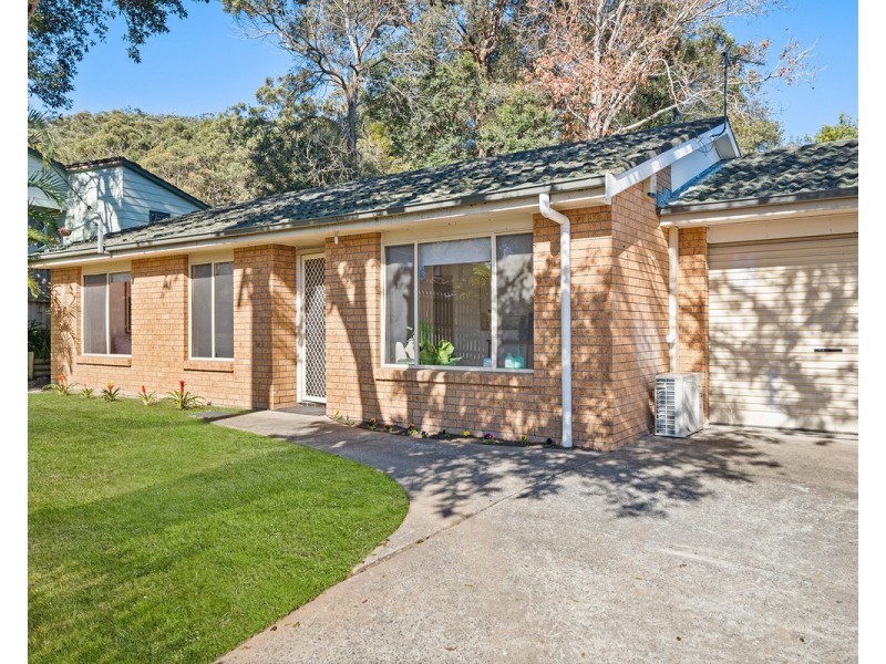 1 Correa Street, Wyoming NSW 2250