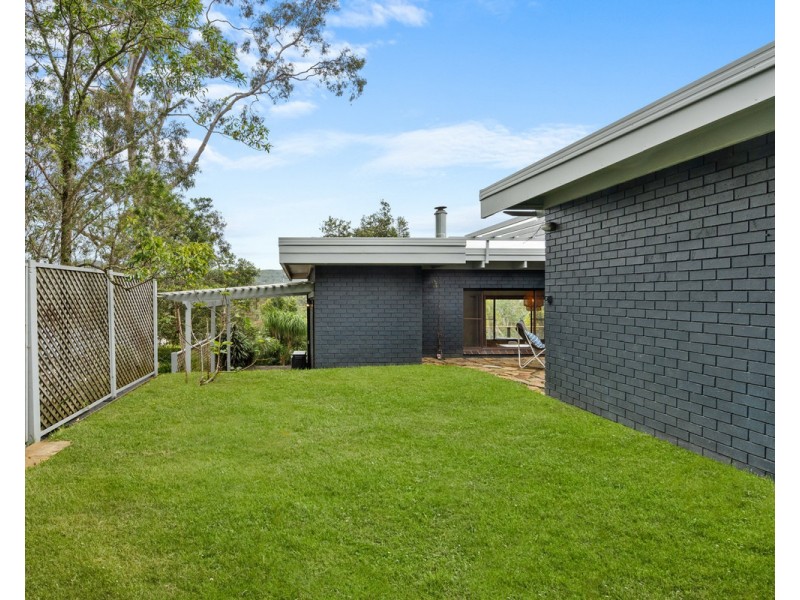 13 Kimberley Avenue, Narara NSW 2250