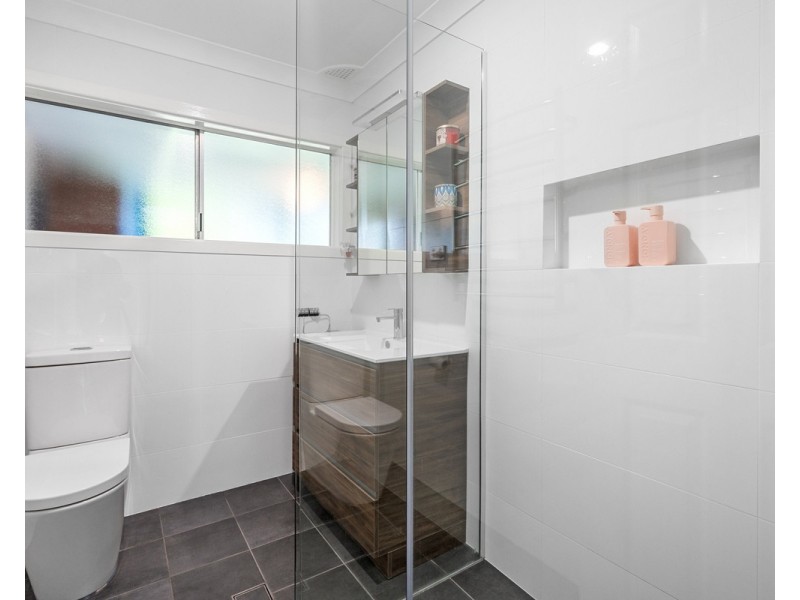 30a Dalton Street, Wyoming NSW 2250