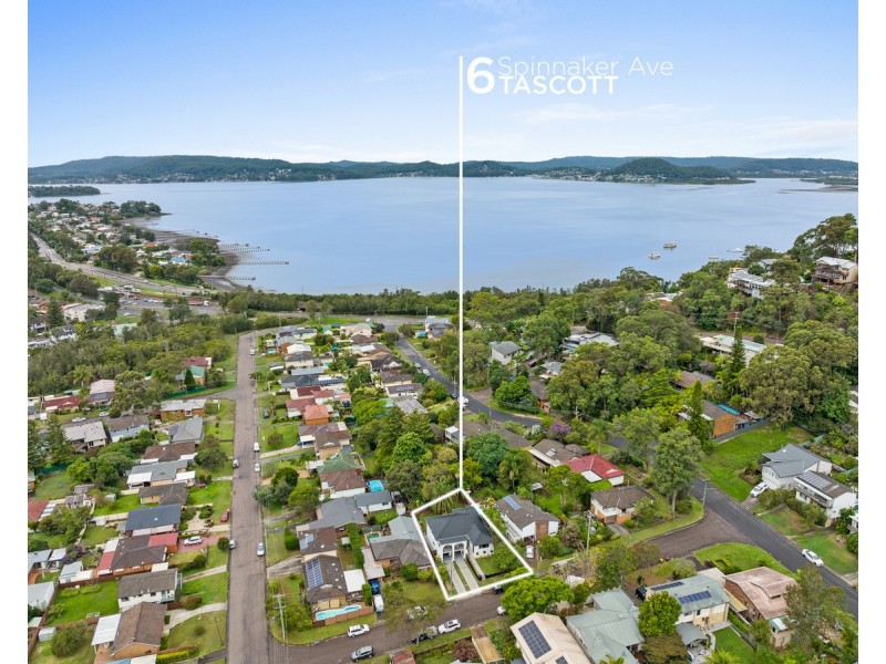 6 Spinnaker Avenue, Tascott NSW 2250
