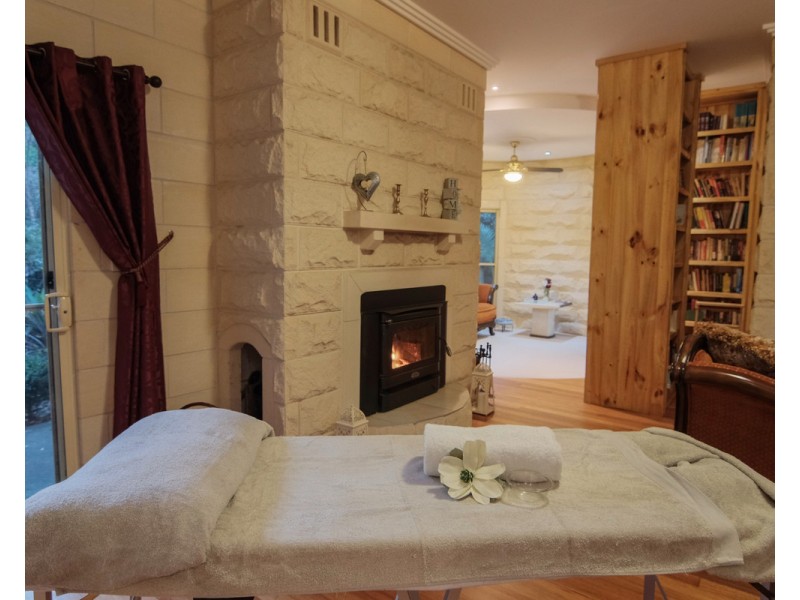 54 Meadow Road, Springfield NSW 2250
