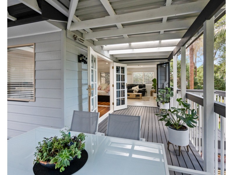 16 Woolard Road, Springfield NSW 2250