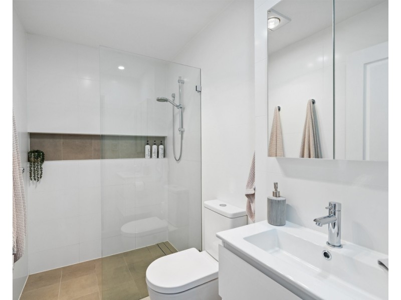 16 Woolard Road, Springfield NSW 2250