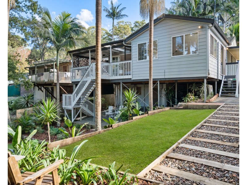 16 Woolard Road, Springfield NSW 2250