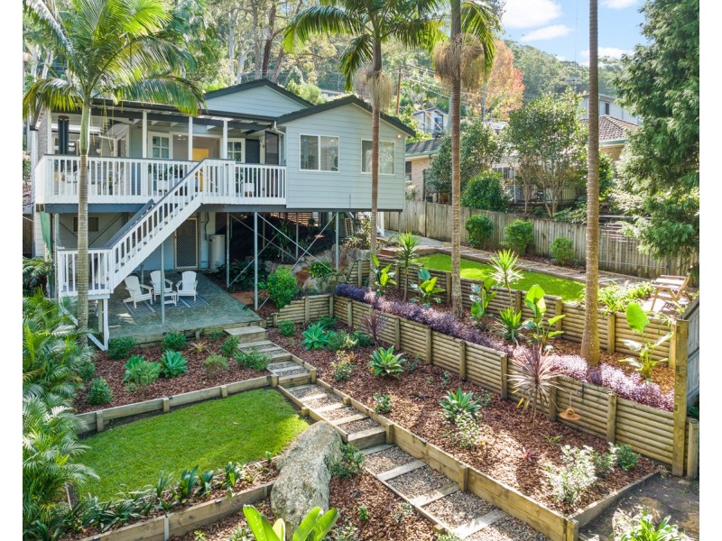 16 Woolard Road, Springfield NSW 2250