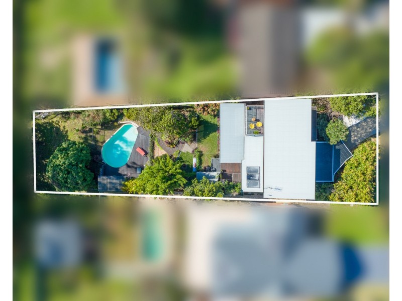 17 Penang Street, Point Clare NSW 2250