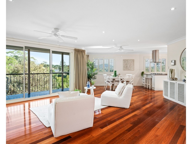 72 Woodview Avenue, Lisarow NSW 2250