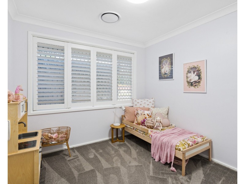 13 Fuchsia Street, Wyoming NSW 2250