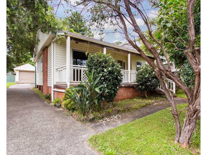 7 Ronald Avenue, Wyoming NSW 2250