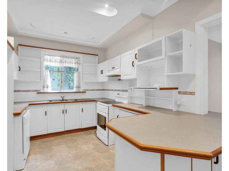 7 Ronald Avenue, Wyoming NSW 2250