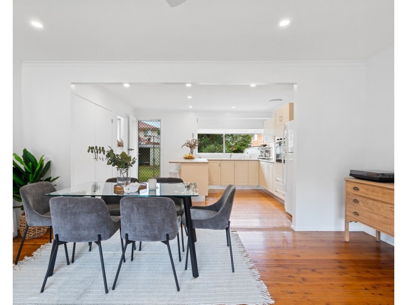 1 Pearson Street, Narara NSW 2250