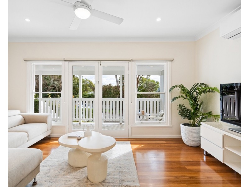 3 Day Street, Wyoming NSW 2250