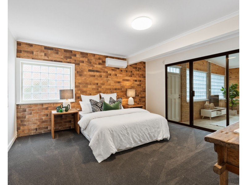 53 Bourbon Street, Wyoming NSW 2250