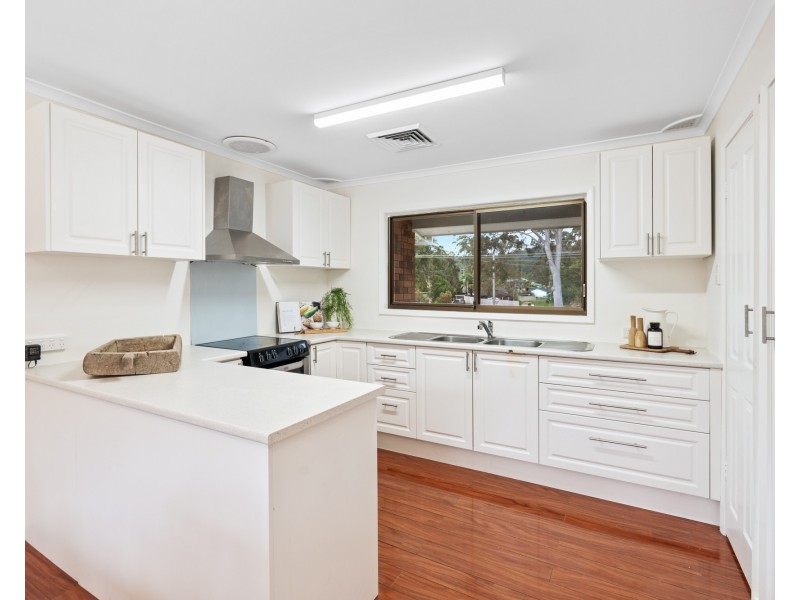 53 Bourbon Street, Wyoming NSW 2250