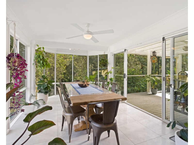 70 Lake Shore Drive, North Avoca NSW 2260
