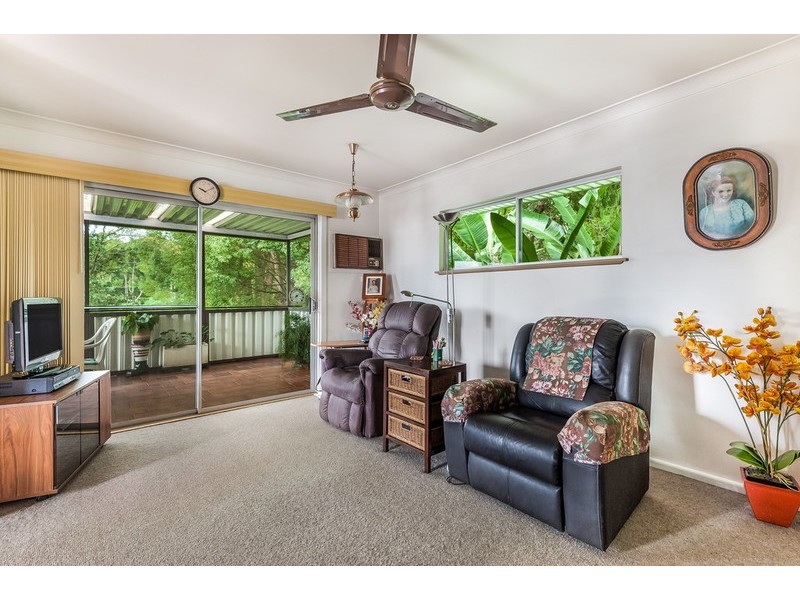 2 Lisarow Street, Lisarow NSW 2250