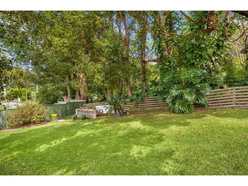 2 Lisarow Street, Lisarow NSW 2250