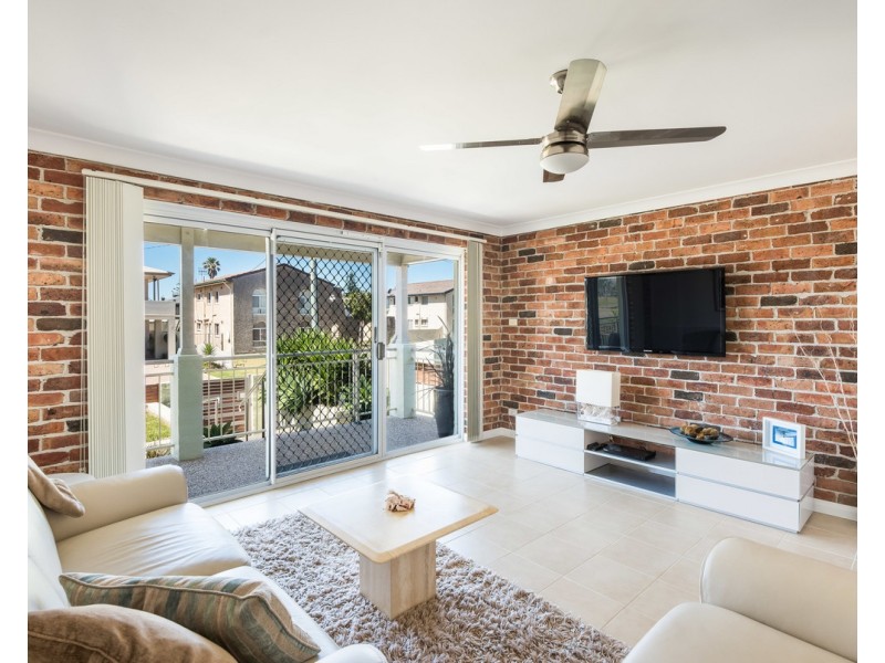 3a Wyuna Avenue, The Entrance North NSW 2261