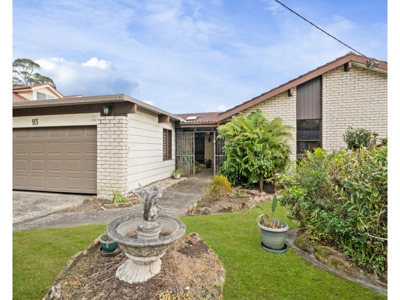 93 Beaumont Avenue, Wyoming NSW 2250