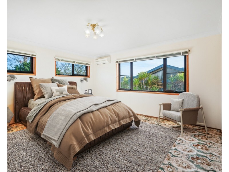 93 Beaumont Avenue, Wyoming NSW 2250