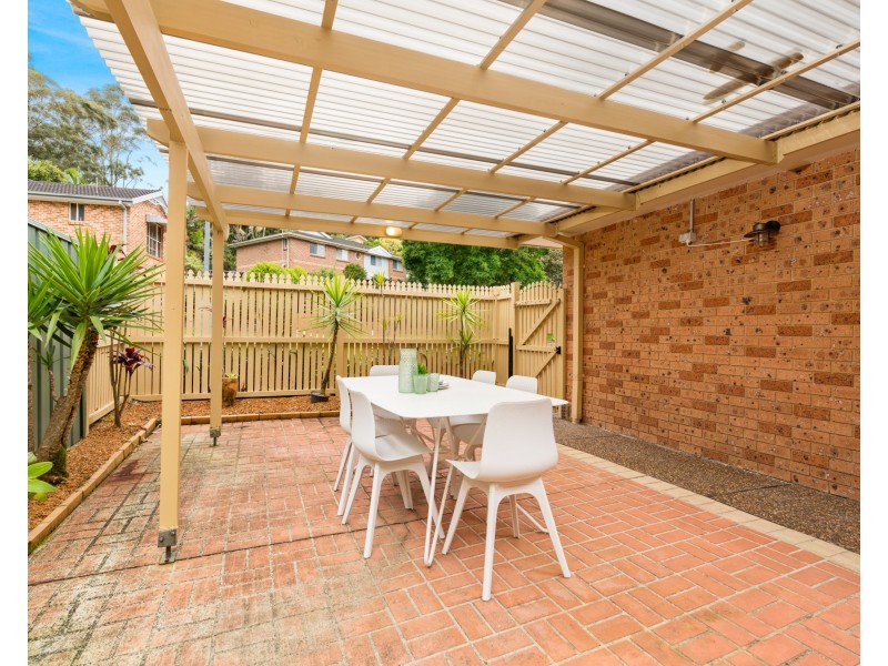 2/15 Woodbine Close, Lisarow NSW 2250
