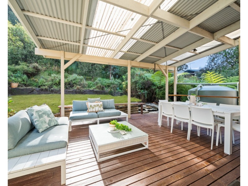 15 Bullock Road, Ourimbah NSW 2258