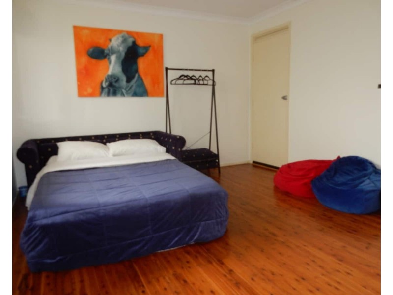 81 Victory Parade, Tascott NSW 2250