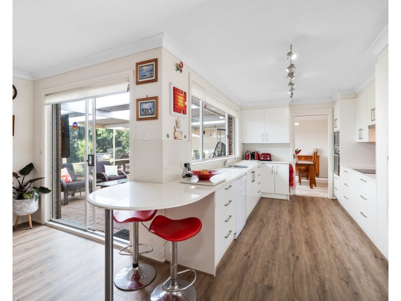 4 Lalor Terrace, Narara NSW 2250