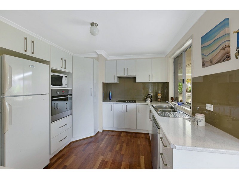 70 James Sea Drive, Green Point NSW 2251