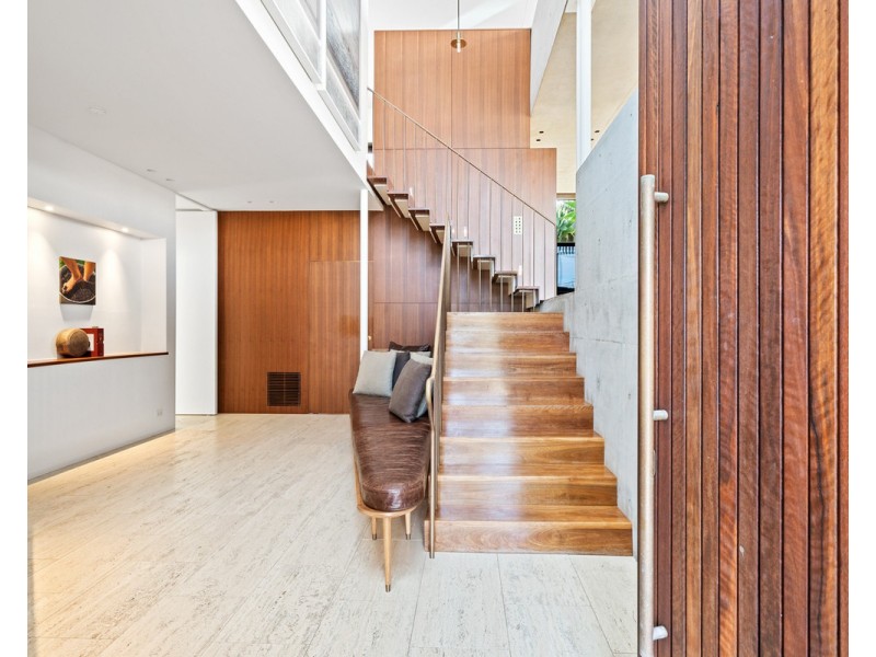 7 Bareena Avenue, North Avoca NSW 2260