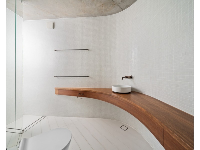 7 Bareena Avenue, North Avoca NSW 2260