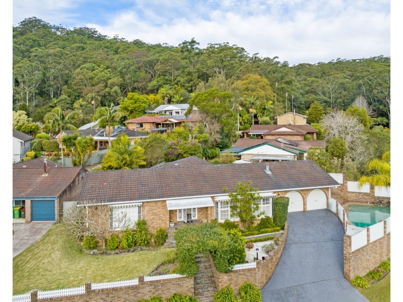 5 Kambala Close, Wyoming NSW 2250