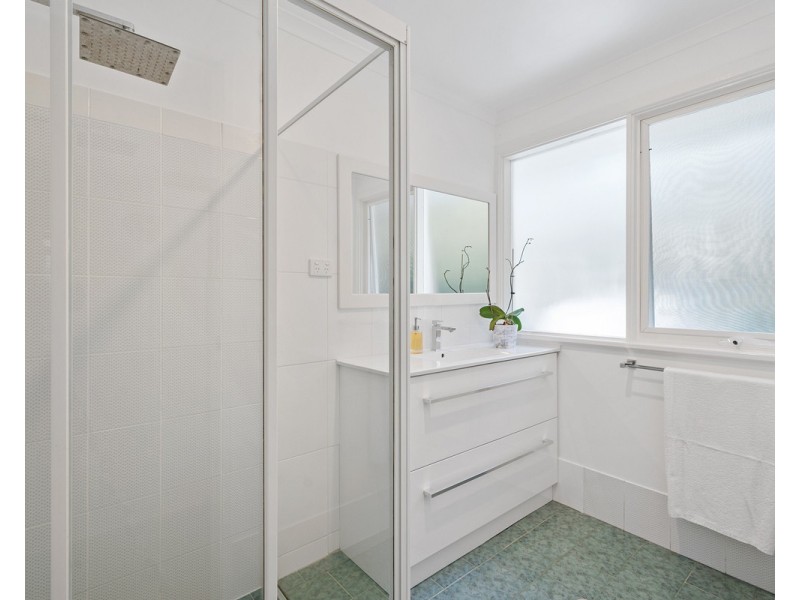 67 Georgia Avenue, Wyoming NSW 2250