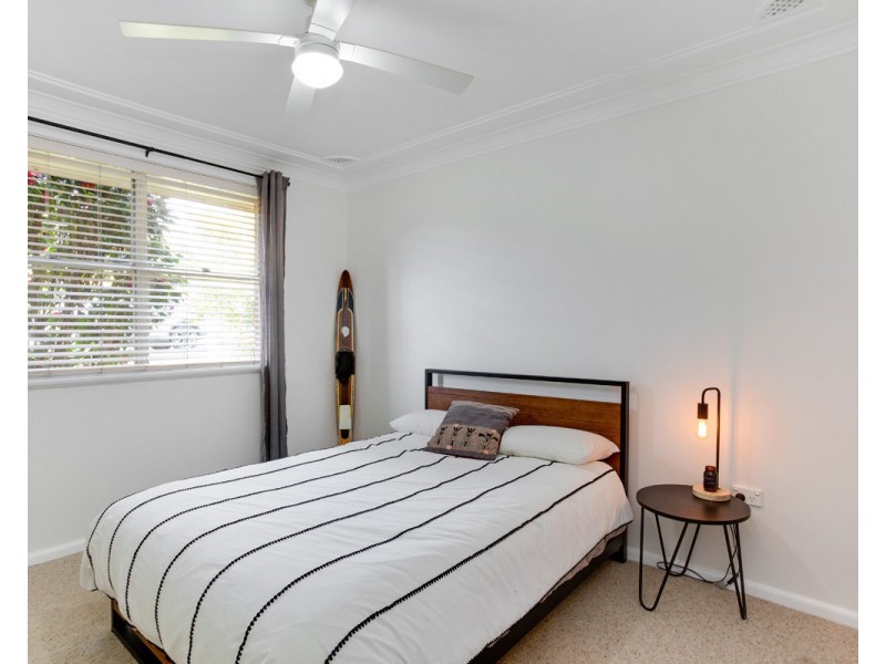 30 Orange  Parade, Wyoming NSW 2250