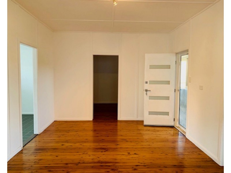 44 Bondi Road, The Entrance North NSW 2261
