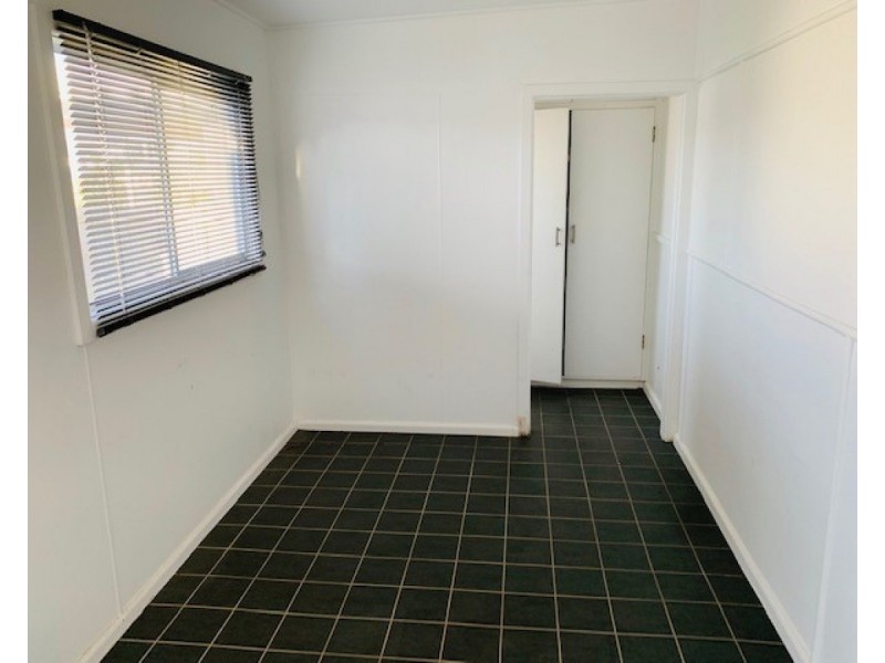 44 Bondi Road, The Entrance North NSW 2261