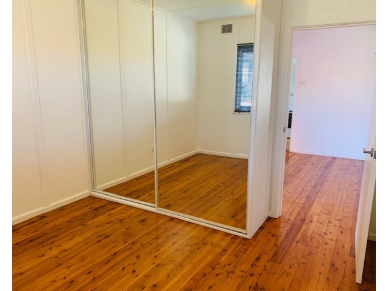 44 Bondi Road, The Entrance North NSW 2261