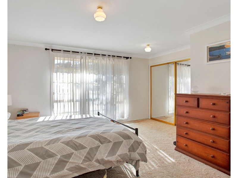 9 Stephen Close, Green Point NSW 2251