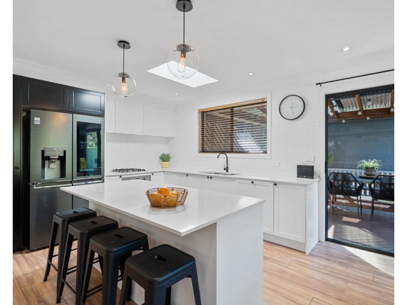 87 Gilda Drive, Narara NSW 2250