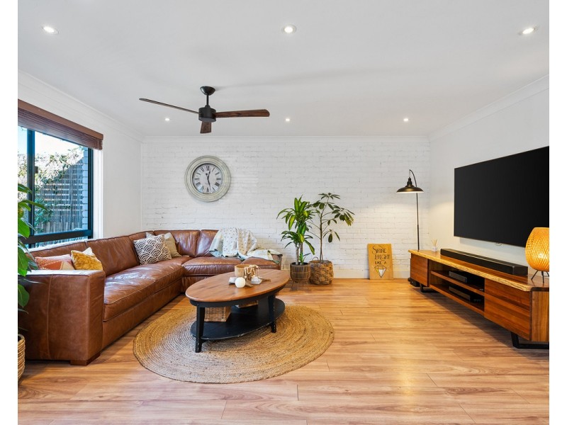 87 Gilda Drive, Narara NSW 2250