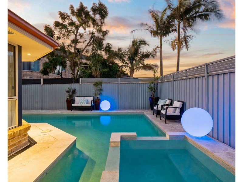 51 Brittany Crescent, Kariong NSW 2250