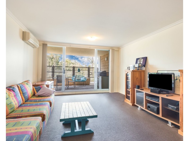 13/80 John Whiteway Drive, Gosford NSW 2250