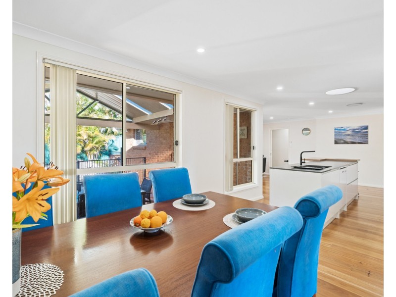 27 Rembrae Drive, Green Point NSW 2251